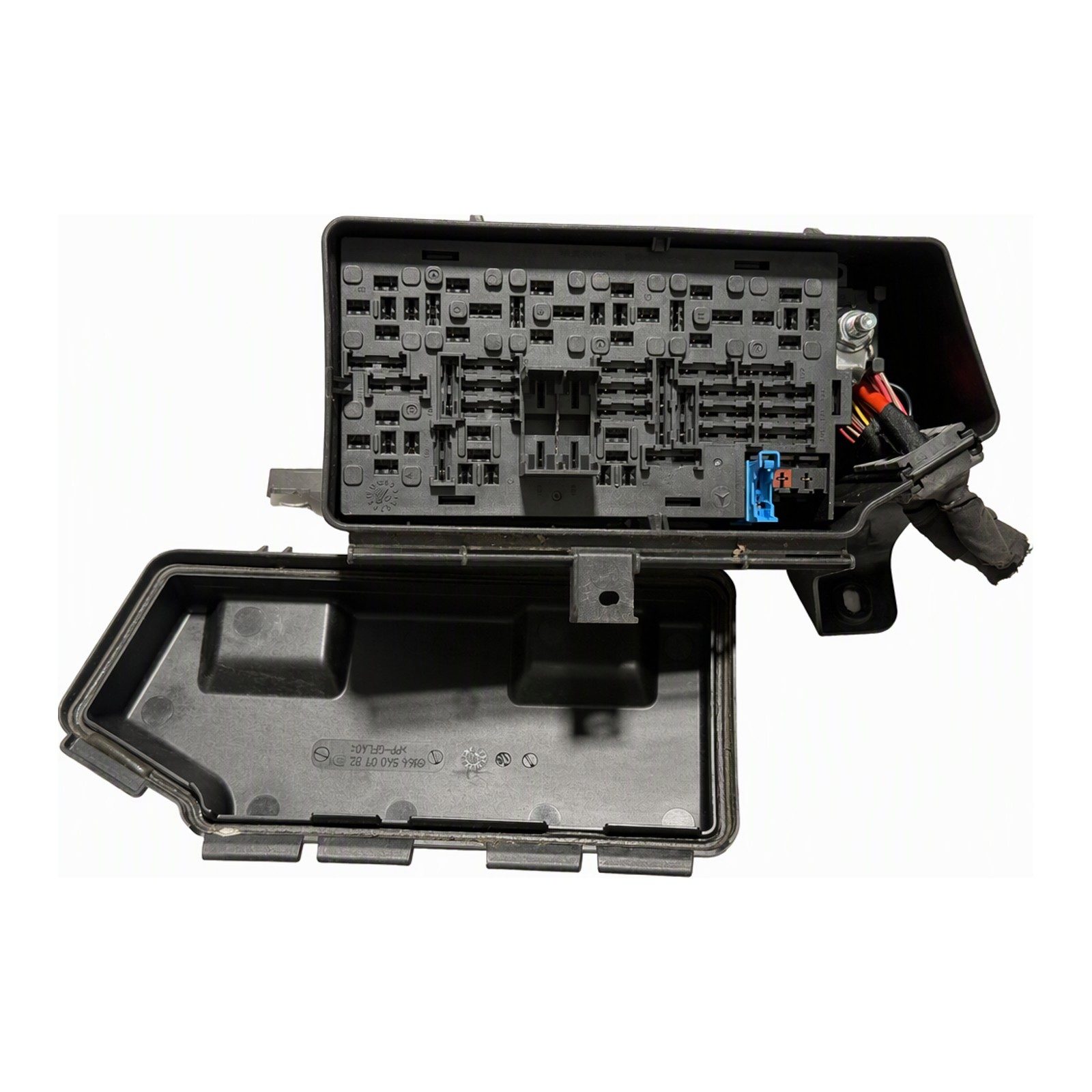2009 Mercedes-Benz Gl-Class Fuse and Relay Box with Cover and Wiring Harness Plastic Painted OEM from Germany (2009 donor, unit 8U)