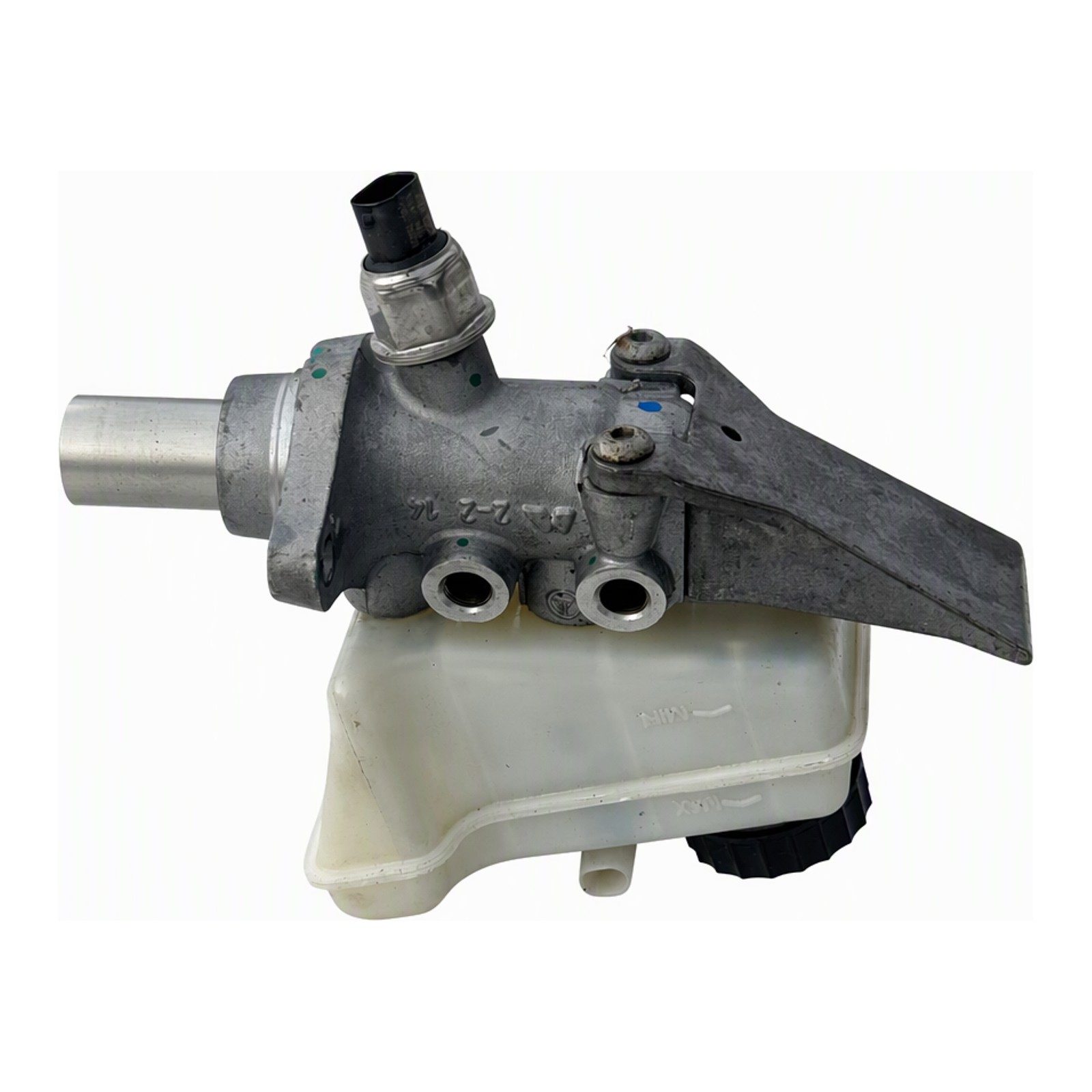 2009 Mercedes-Benz GL-Class Master Cylinder with Reservoir Aluminum and Plastic Parts OEM 26415600104 from Germany (2009 donor, unit 7D)